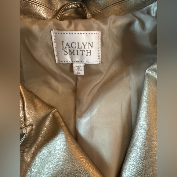 Jaclyn Smith Faux Metallic Gold Women’s Jacket - Picture 6 of 8